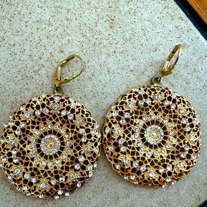 La Vie Parisienne Filagree earrings with crystals